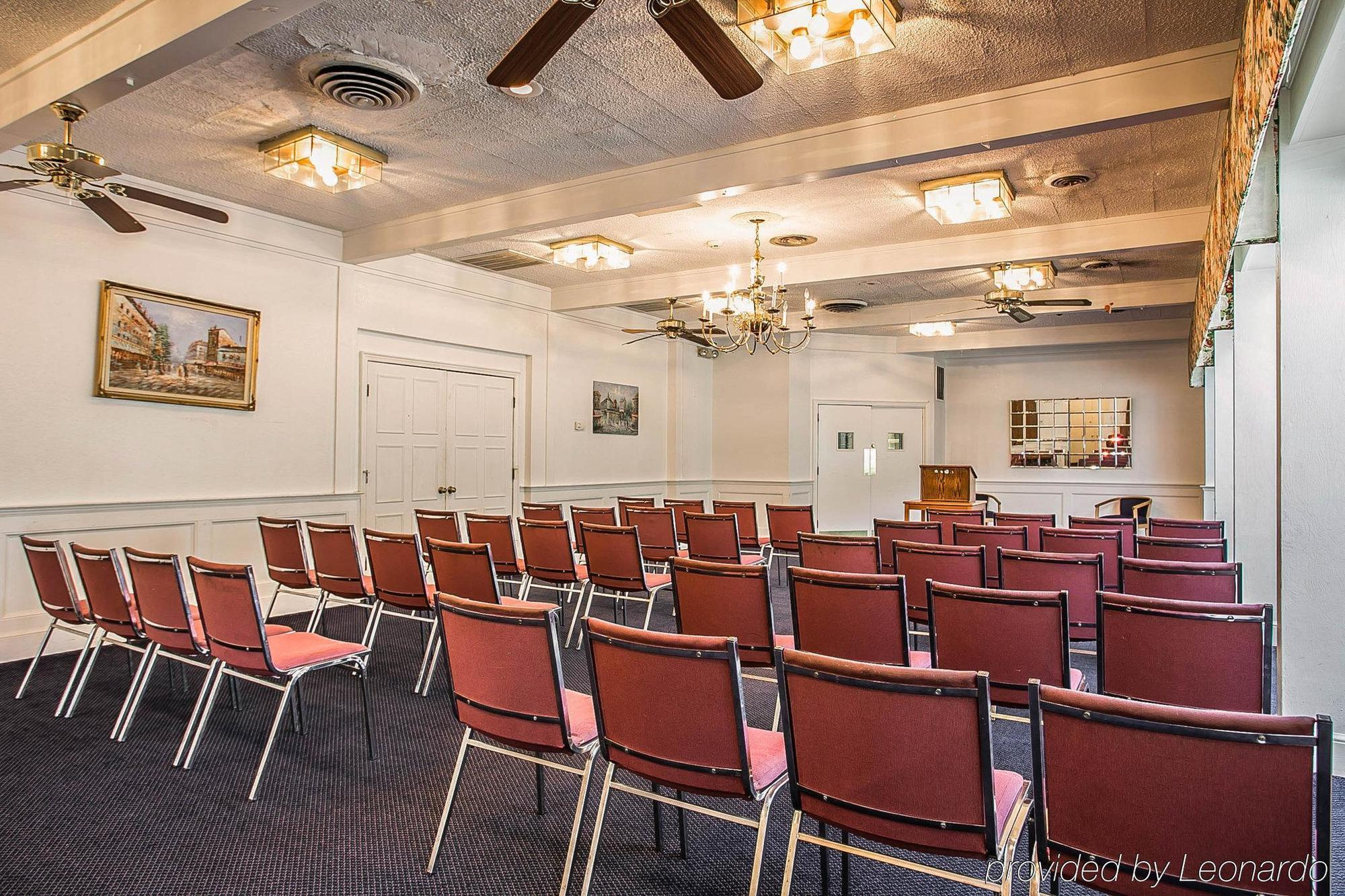 Oyo Sc Downtown Hotel Sumter
