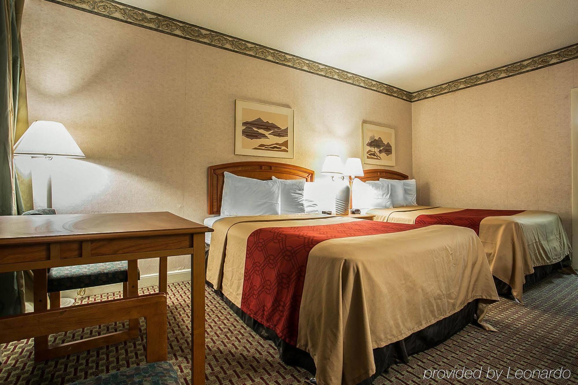 Oyo Sc Downtown Hotel 2*